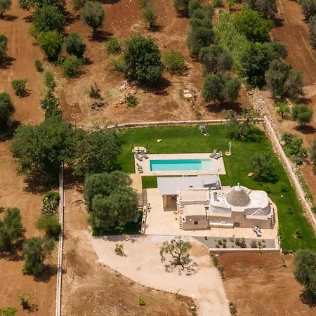 Panoramic Trullo Tramonto With Pool בית נופש